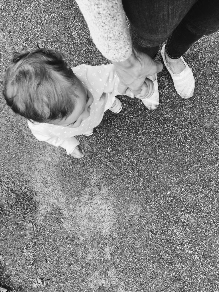 how to organize your phone photos/ photography/ family photographer/ hudson valley family photographer/ new york family photographer/ westchester family photography/ new jersey family photography/ New England family photography/ family photo inspiration/ fine art family photography/ hudson valley mini sessions